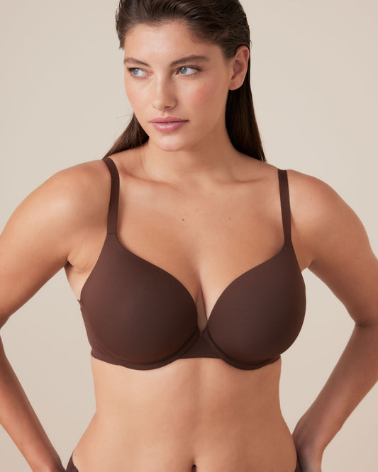 Model is 5'7\ and wears a size 14DD