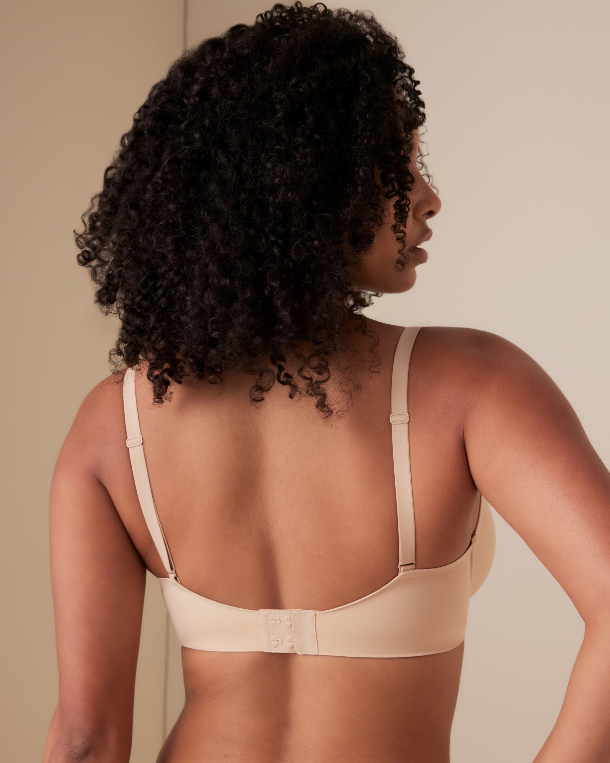 Invisibles Smooth Full Cup Demi Unlined Bra