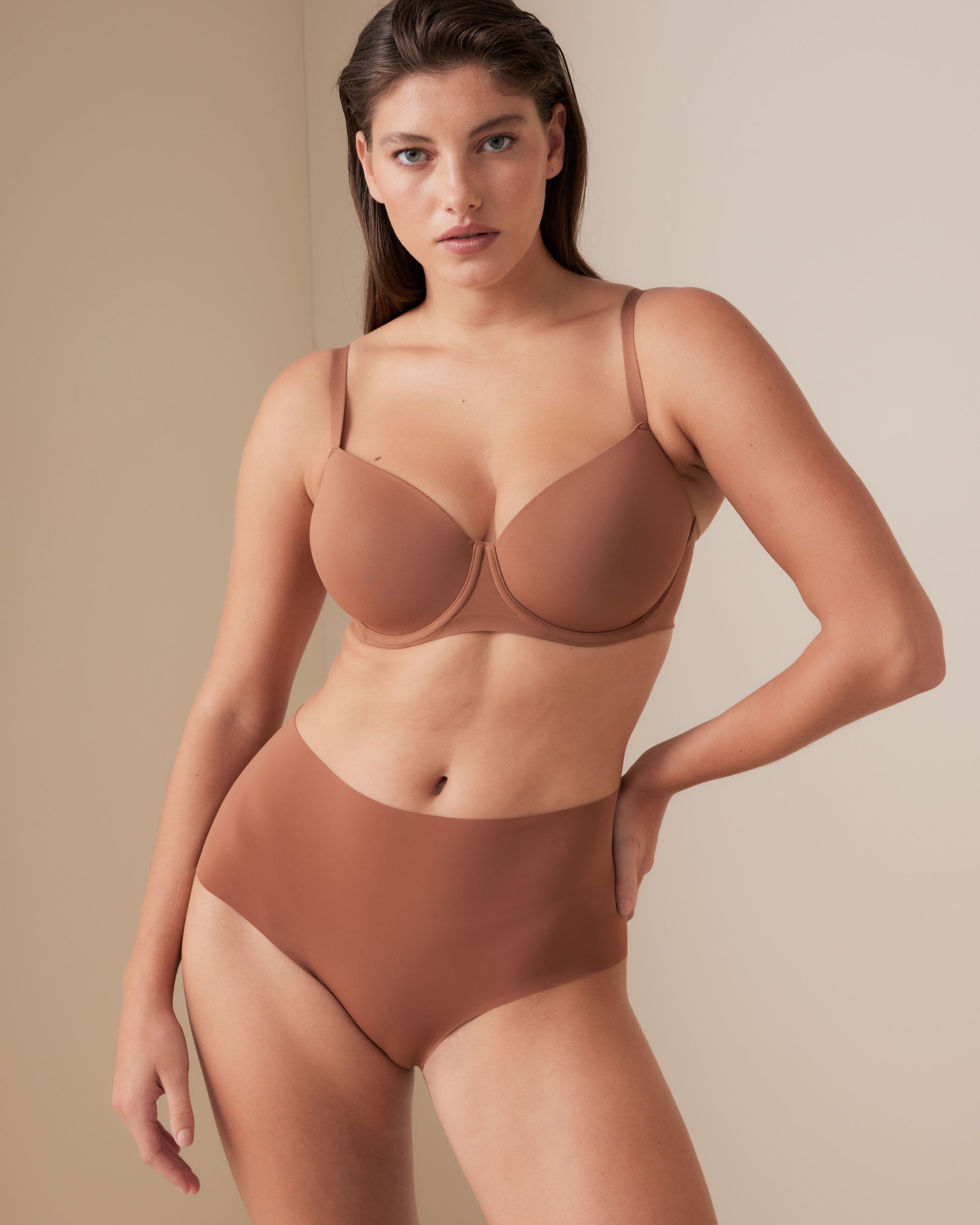 Invisibles Smooth High Waist